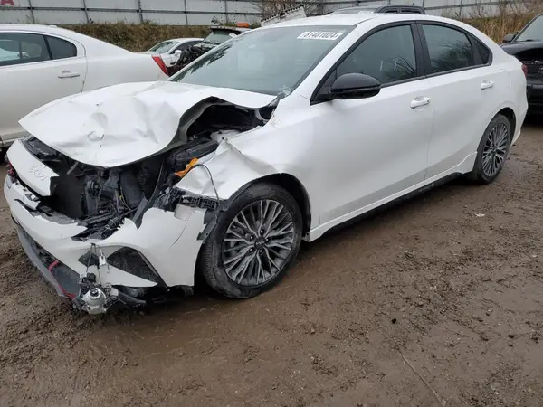 3KPF54AD0RE717541 2024 KIA FORTE - Image 1