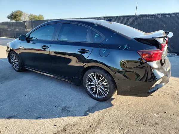 3KPF54AD0RE721623 2024 KIA FORTE - Image 2
