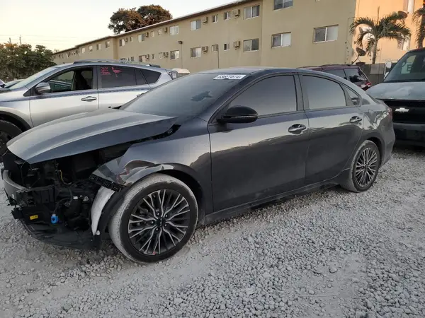 3KPF54AD0RE728068 2024 KIA FORTE - Image 1