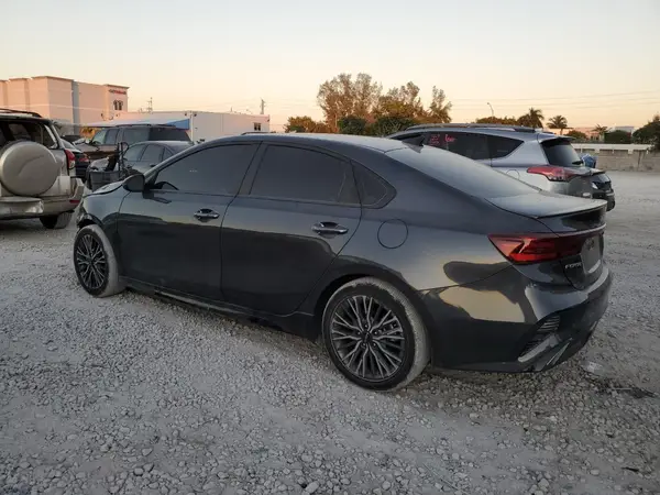 3KPF54AD0RE728068 2024 KIA FORTE - Image 2