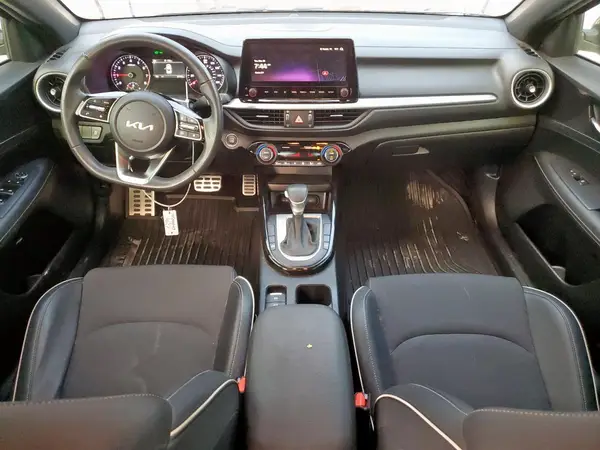 3KPF54AD0RE729298 2024 KIA FORTE - Image 8