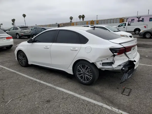 3KPF54AD0RE730077 2024 KIA FORTE - Image 2