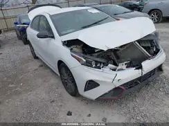 3KPF54AD0RE730581 2024 KIA FORTE