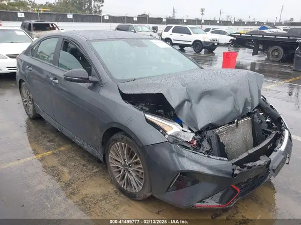 3KPF54AD0RE731794 2024 KIA FORTE - Image 1