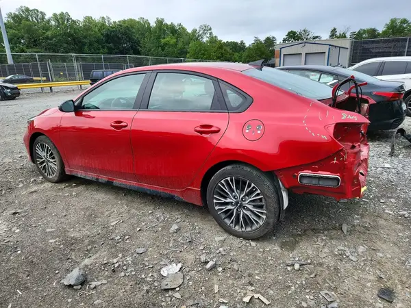 3KPF54AD0RE743122 2024 KIA FORTE - Image 2