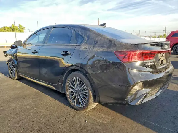 3KPF54AD0RE753830 2024 KIA FORTE - Image 2