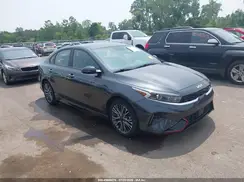3KPF54AD0RE754573 2024 KIA FORTE
