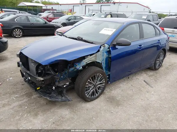 3KPF54AD0RE757585 2024 KIA FORTE - Image 2