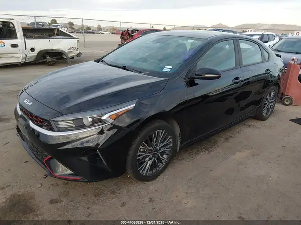 3KPF54AD0RE763404 2024 KIA FORTE - Image 2