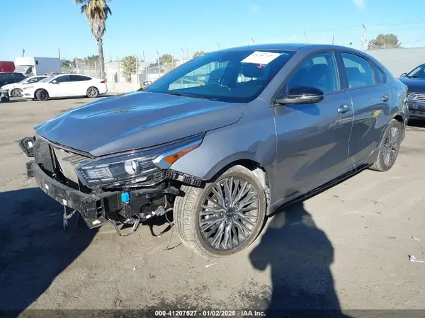3KPF54AD0RE766044 2024 KIA FORTE - Image 2