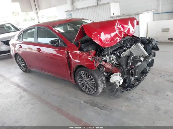 3KPF54AD0RE774421 2024 KIA FORTE - Image 1