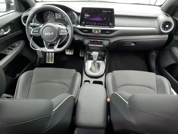 3KPF54AD0RE776315 2024 KIA FORTE - Image 8