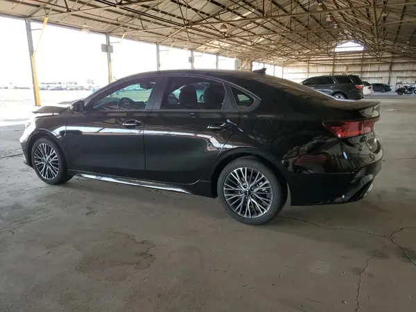 3KPF54AD0RE779568 2024 KIA FORTE - Image 2