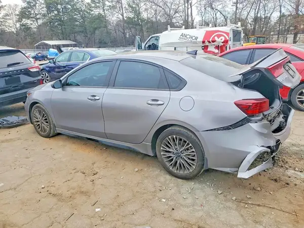 3KPF54AD0RE784012 2024 KIA FORTE - Image 2