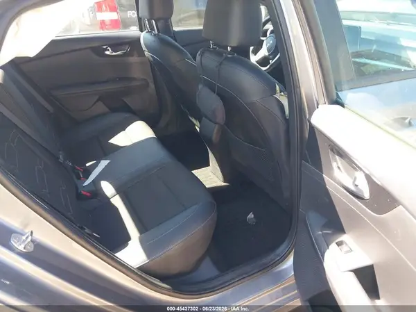 3KPF54AD0RE785175 2024 KIA FORTE - Image 8