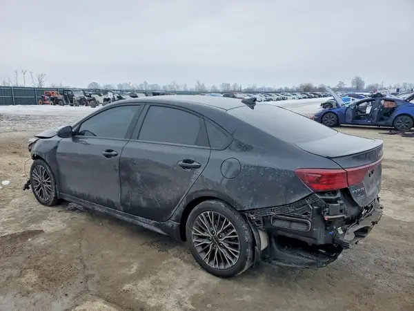 3KPF54AD0RE800516 2024 KIA FORTE - Image 2