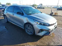 3KPF54AD0RE806882 2024 KIA FORTE