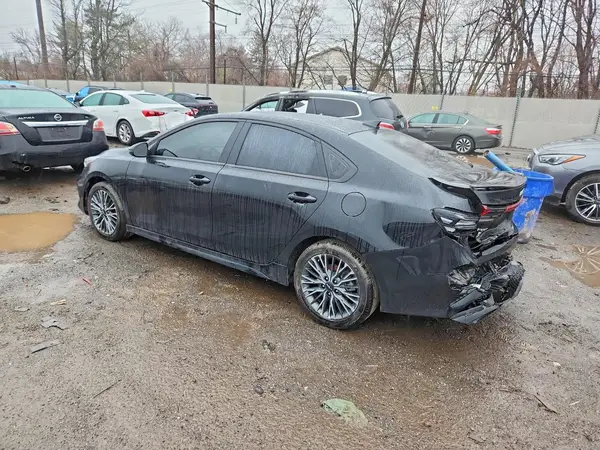 3KPF54AD0RE809555 2024 KIA FORTE - Image 2