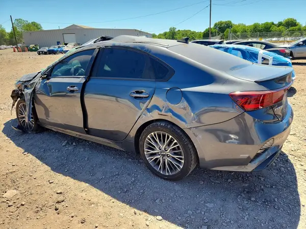 3KPF54AD0RE811614 2024 KIA FORTE - Image 2