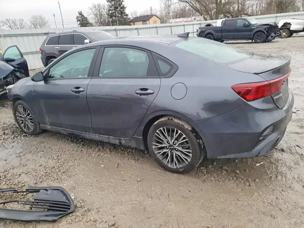 3KPF54AD0RE822418 2024 KIA FORTE - Image 2