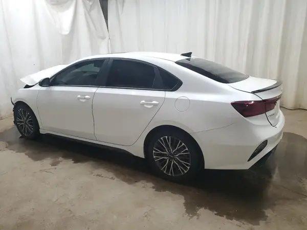 3KPF54AD0RE839798 2024 KIA FORTE - Image 2