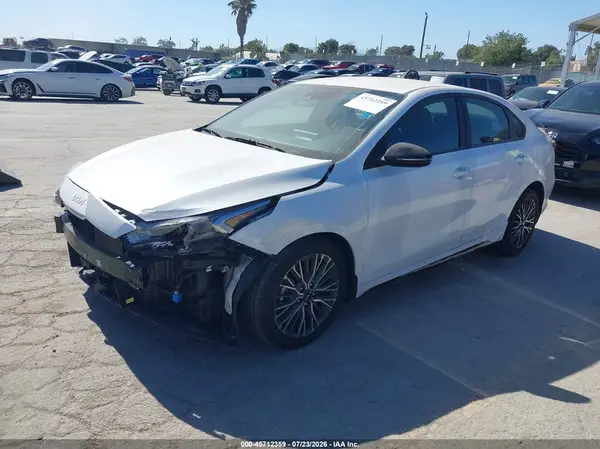3KPF54AD0RE840093 2024 KIA FORTE - Image 2