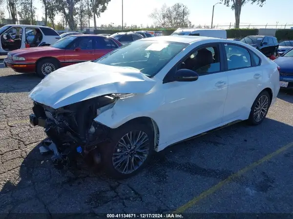 3KPF54AD0RE840353 2024 KIA FORTE - Image 2