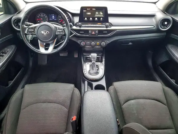 3KPF54AD1KE025696 2019 KIA FORTE - Image 8
