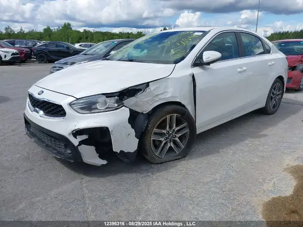 3KPF54AD1KE038285 2019 KIA FORTE - Image 2