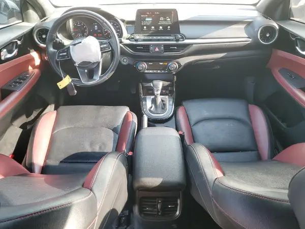 3KPF54AD1KE039811 2019 KIA FORTE - Image 8