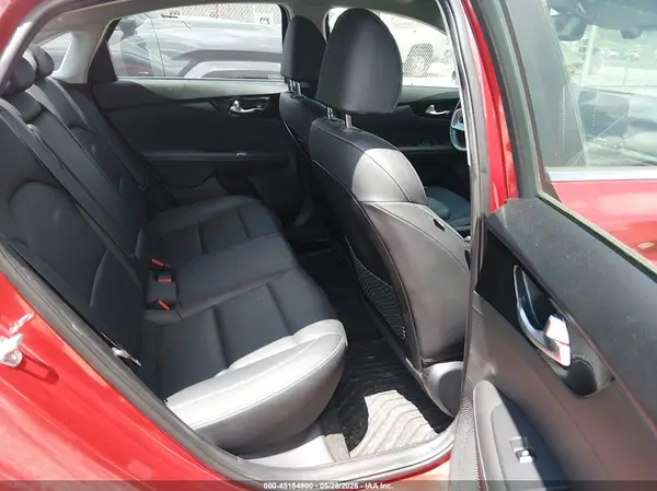 3KPF54AD1KE046340 2019 KIA FORTE - Image 8