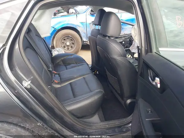 3KPF54AD1KE057130 2019 KIA FORTE - Image 8