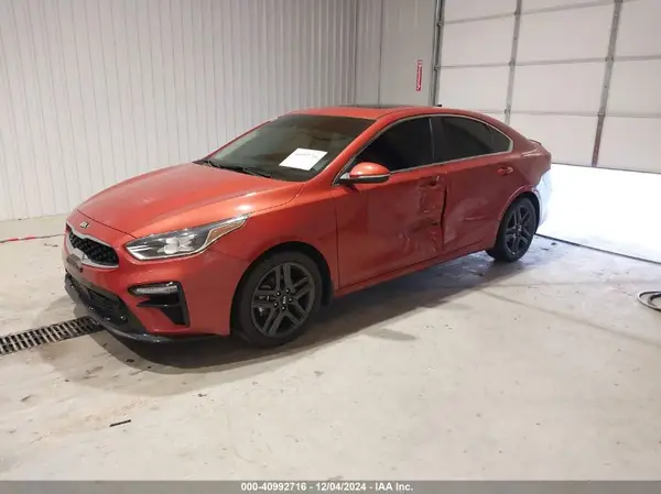 3KPF54AD1KE069732 2019 KIA FORTE - Image 2