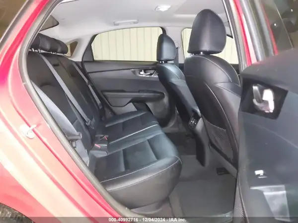 3KPF54AD1KE069732 2019 KIA FORTE - Image 8