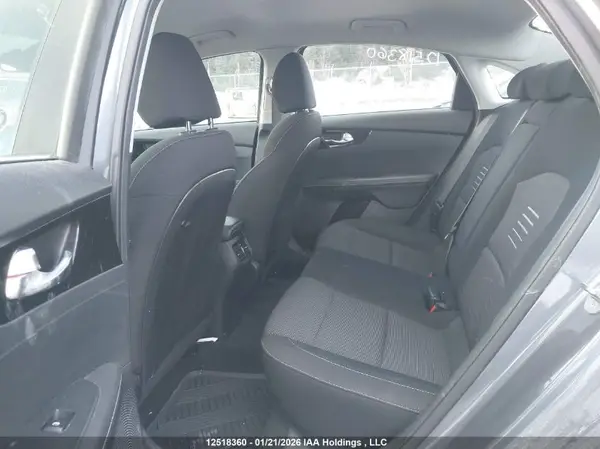3KPF54AD1KE118539 2019 KIA FORTE - Image 8