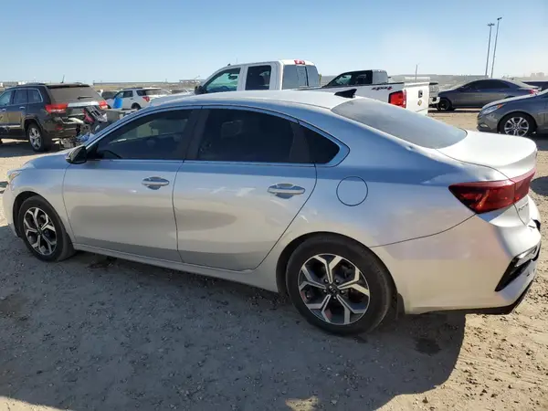3KPF54AD1LE149159 2020 KIA FORTE - Image 2