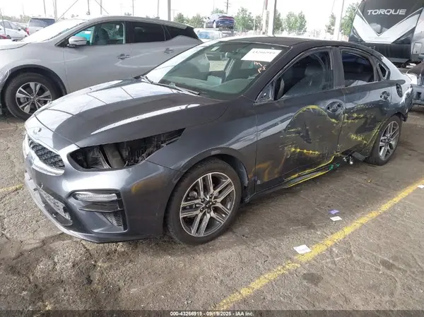 3KPF54AD1LE154961 2020 KIA FORTE - Image 2
