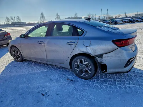 3KPF54AD1LE169122 2020 KIA FORTE - Image 2