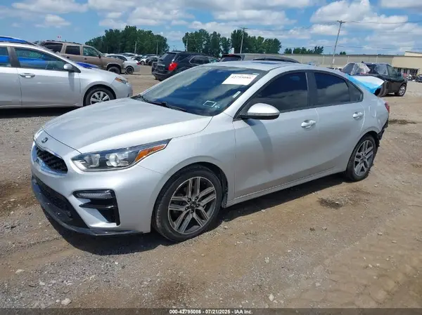 3KPF54AD1LE210395 2020 KIA FORTE - Image 2
