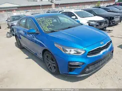3KPF54AD1ME327668 2021 KIA FORTE
