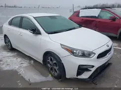 3KPF54AD1ME370469 2021 KIA FORTE