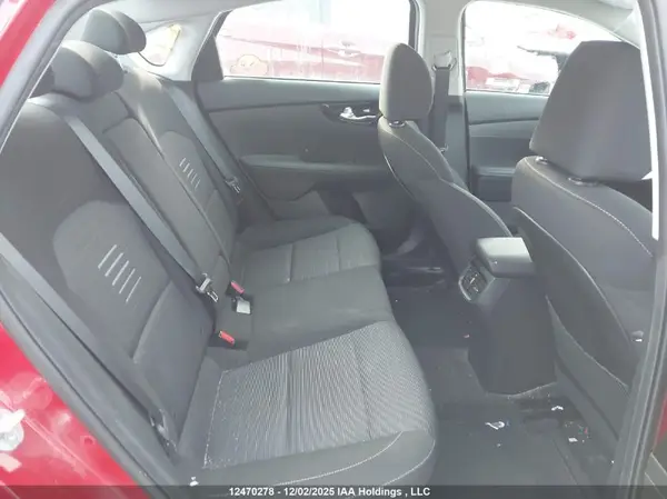3KPF54AD1ME384615 2021 KIA FORTE - Image 8