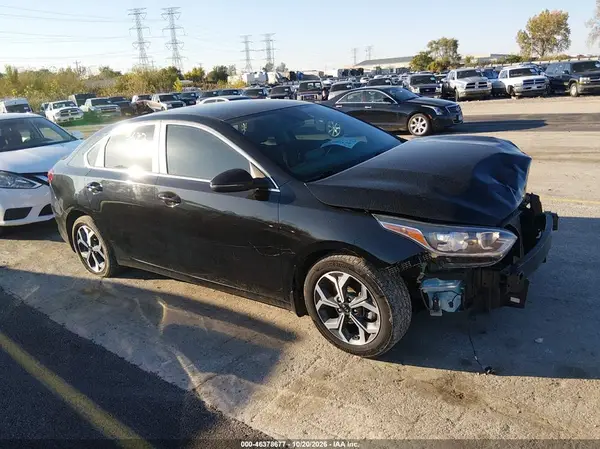3KPF54AD1ME391600 2021 KIA FORTE - Image 1