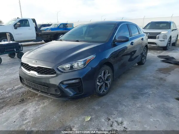 3KPF54AD1ME391760 2021 KIA FORTE - Image 2