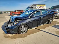 3KPF54AD1NE424144 2022 KIA FORTE