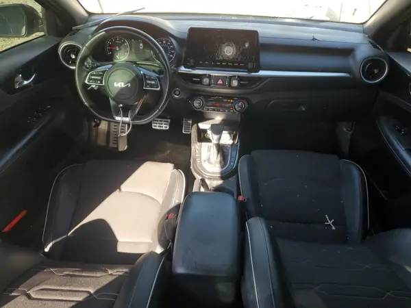 3KPF54AD1NE429456 2022 KIA FORTE - Image 8