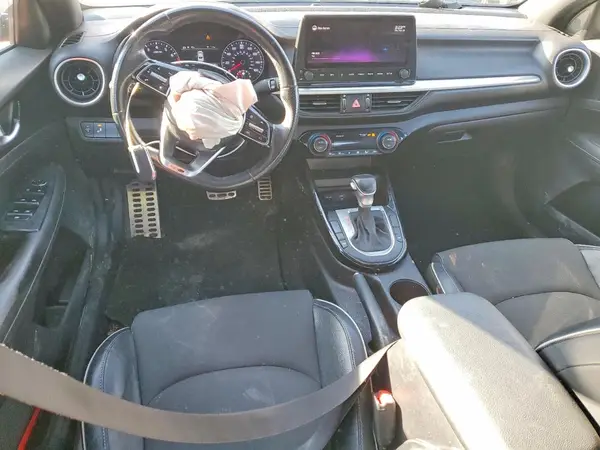 3KPF54AD1NE432454 2022 KIA FORTE - Image 8