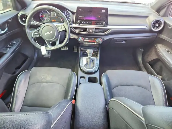 3KPF54AD1NE437072 2022 KIA FORTE - Image 8