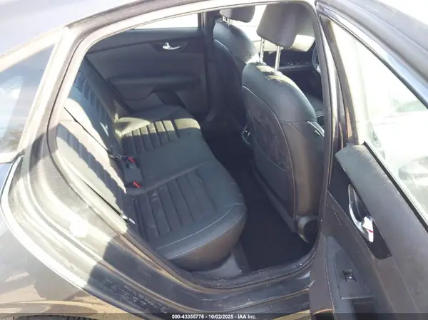 3KPF54AD1NE439548 2022 KIA FORTE - Image 8