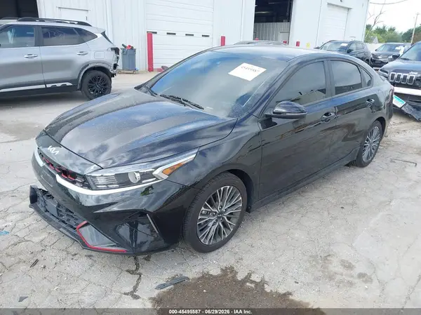 3KPF54AD1NE441042 2022 KIA FORTE - Image 2